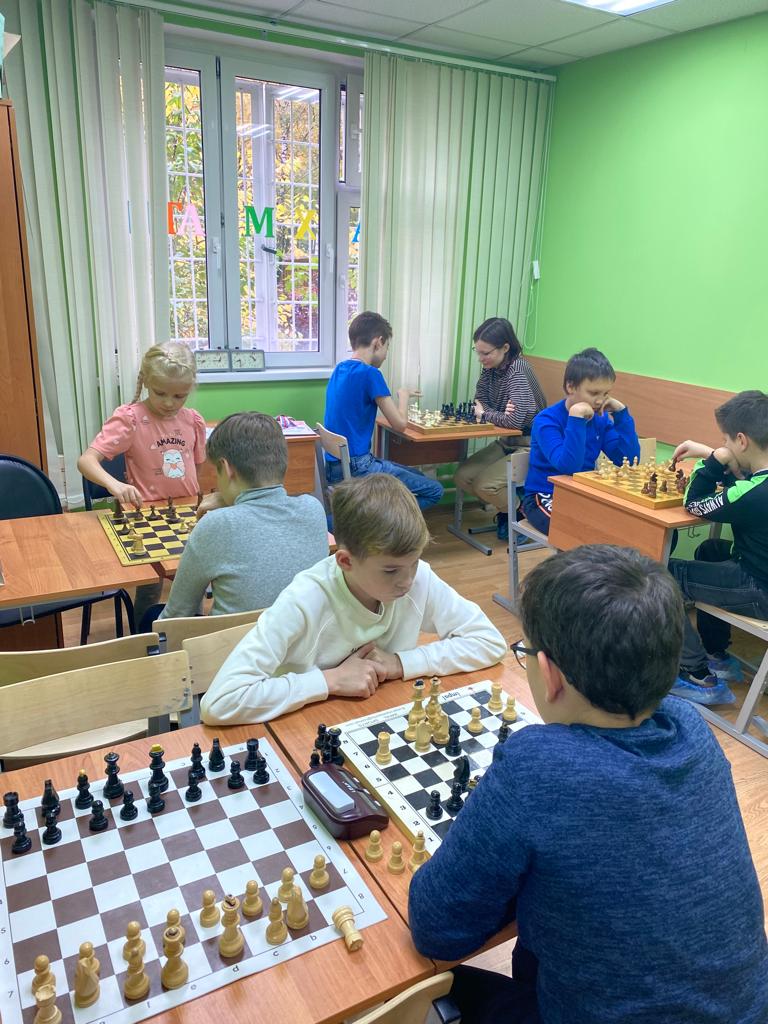 В Солнцево филиал «СДЦ «Радуга» провёл осенний турнир по шахматам.