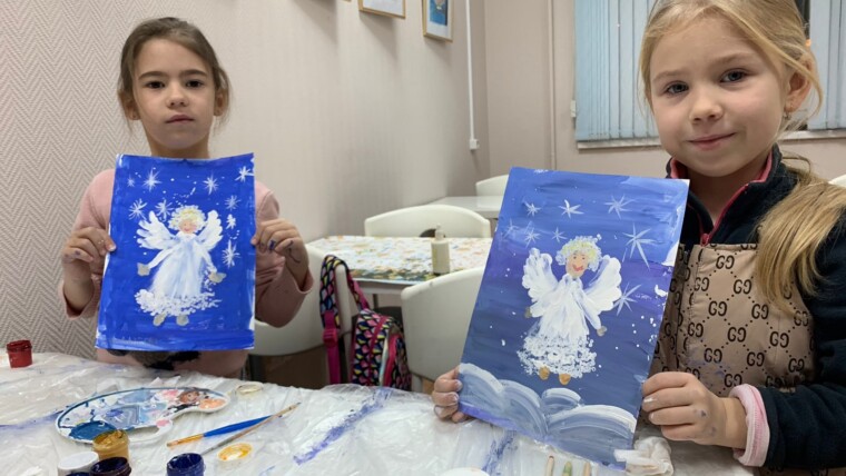В филиале «ЦДСМ «Астра» прошла выставка «Рождественский ангел».