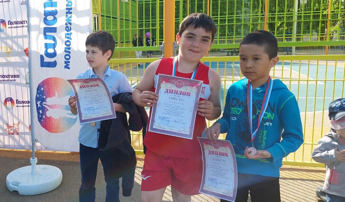 Филиал ПМЦ «Диалог» провел соревнования по прыжкам с места «Мы за спорт!» Филиал ПМЦ «Диалог» провел соревнования по прыжкам с места «Мы за спорт!»