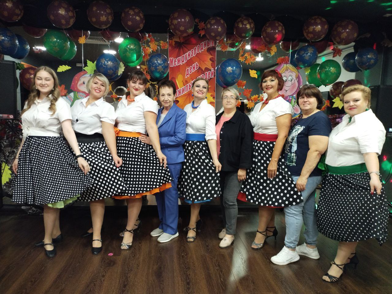 Филиал СДЦ "Лотос" провёл праздничную программу "Нам года, не беда"
